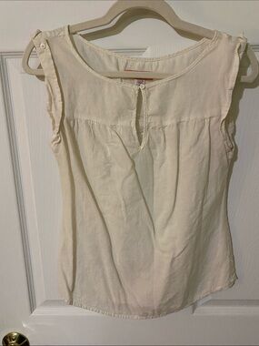 Lux Cream Sleeveless Button-Keyhole Camisole